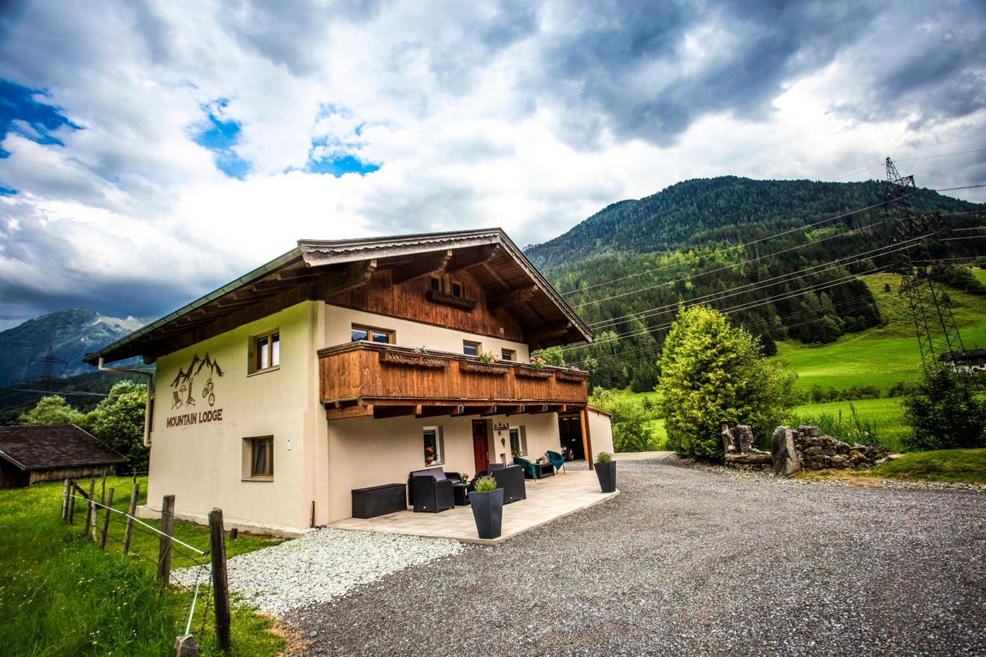 Mountain Lodge Neukirchen am Großvenediger Exterior foto