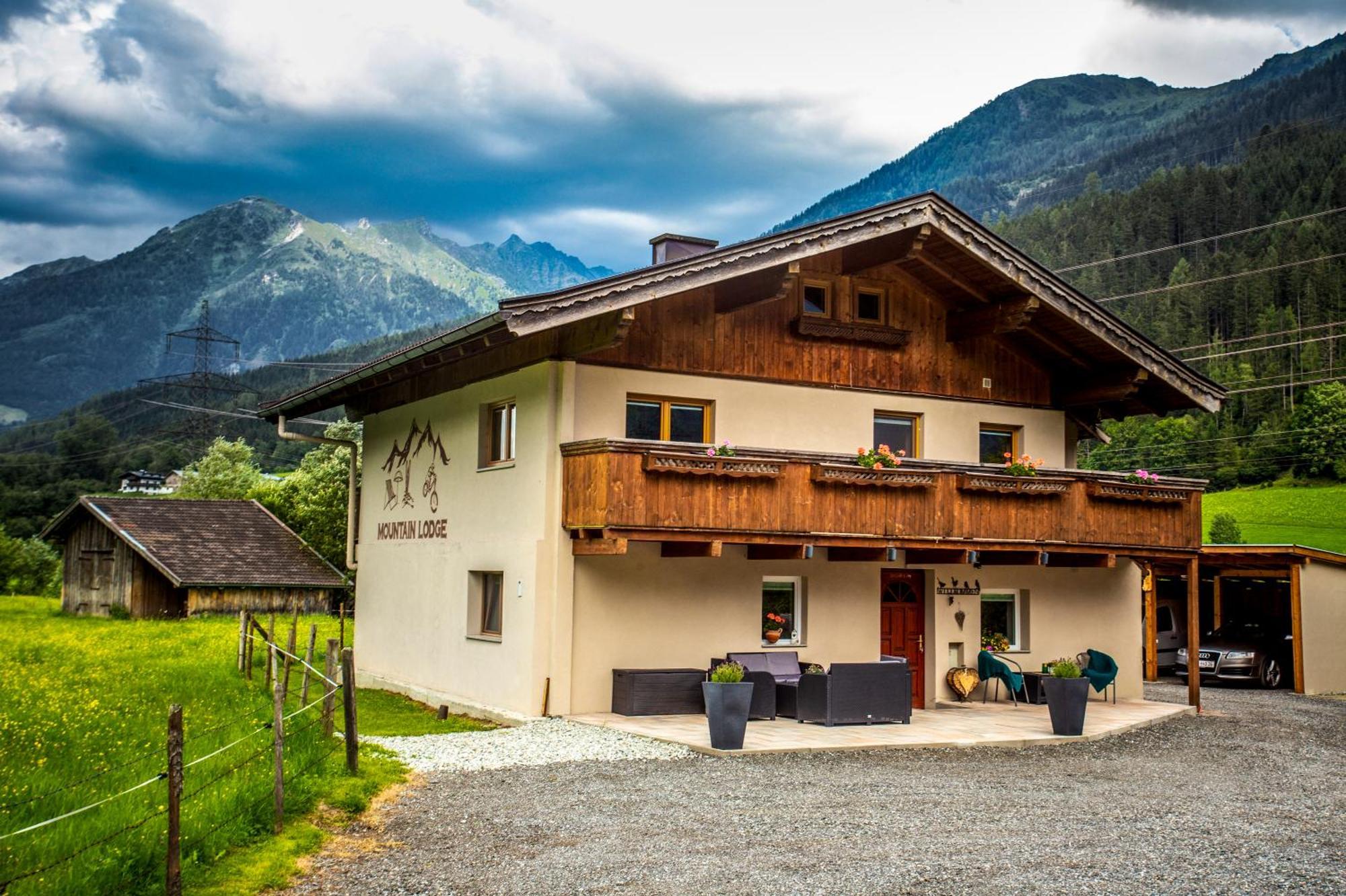 Mountain Lodge Neukirchen am Großvenediger Exterior foto